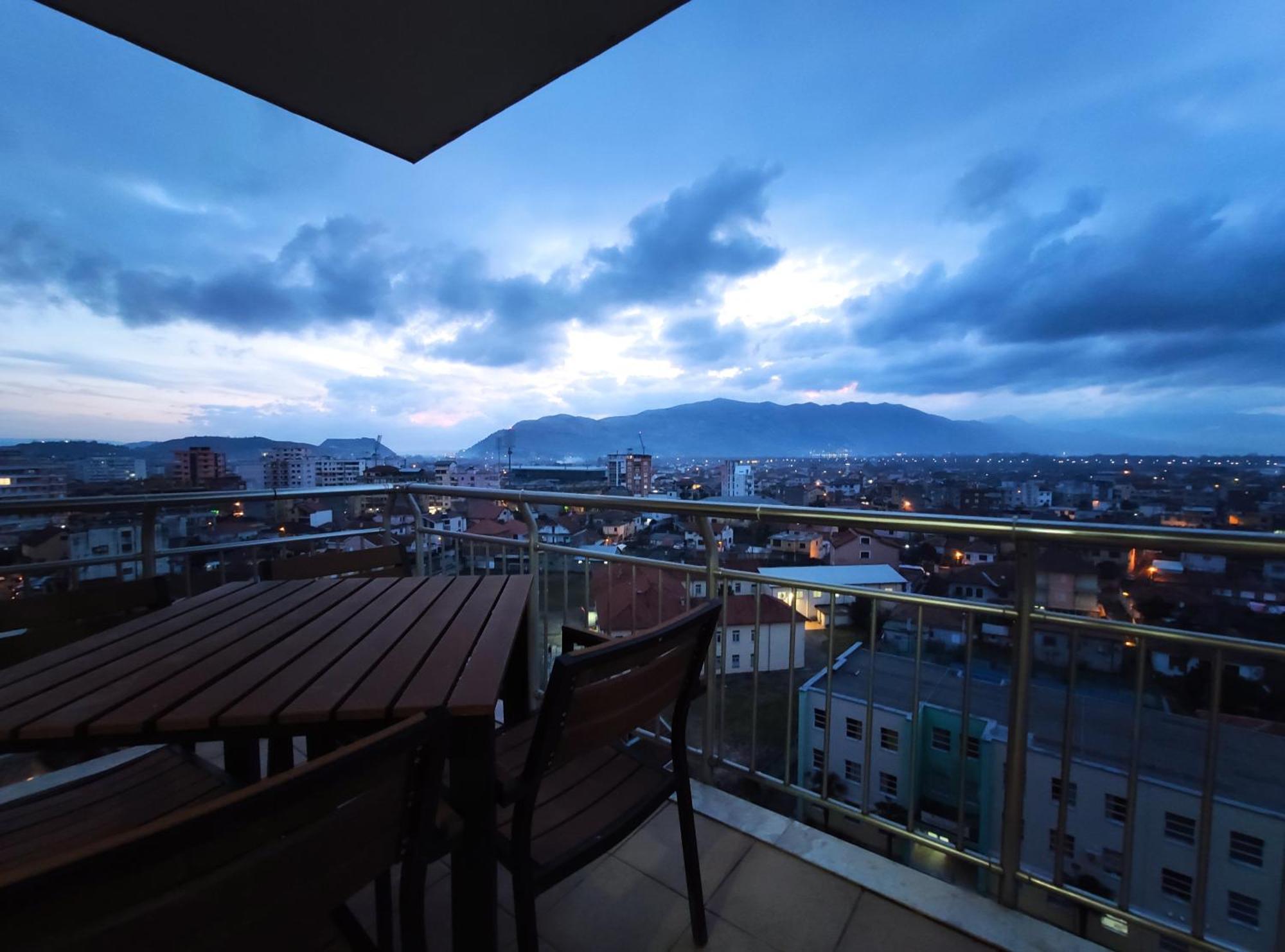 Sunset View Apartment Shkoder Rooftop Ngoại thất bức ảnh
